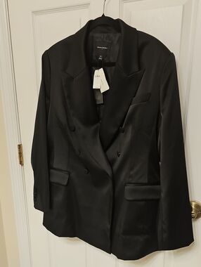 Banana Republic Classic Black Satin Double-Breasted Blazer Fall 2024